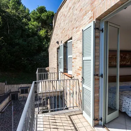 Con Terrazza Sul Mare Lejlighed Pedaso