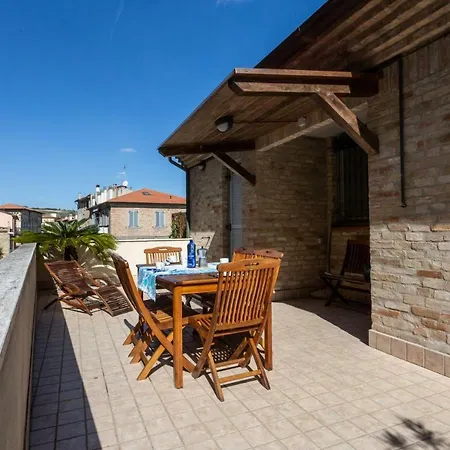 Apartment Con Terrazza Sul Mare