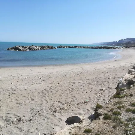 Con Terrazza Sul Mare Lejlighed *